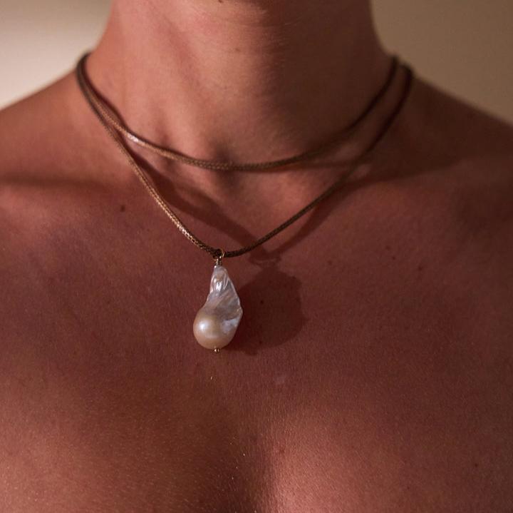 Cord necklace